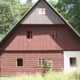 Pohled na štít